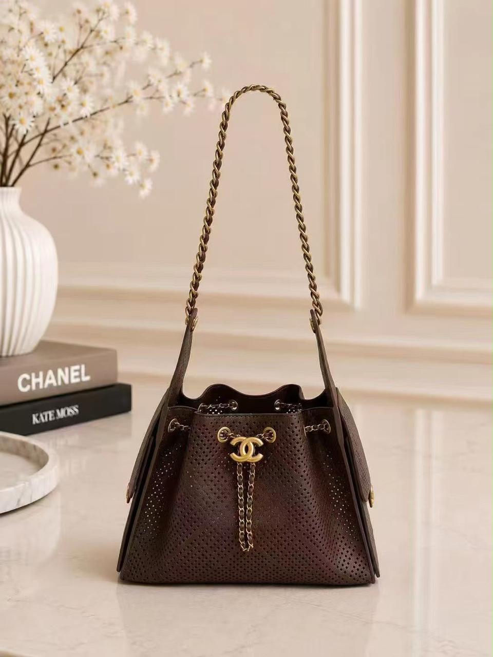 Signature Chain Drawstring Shoulder Bag
