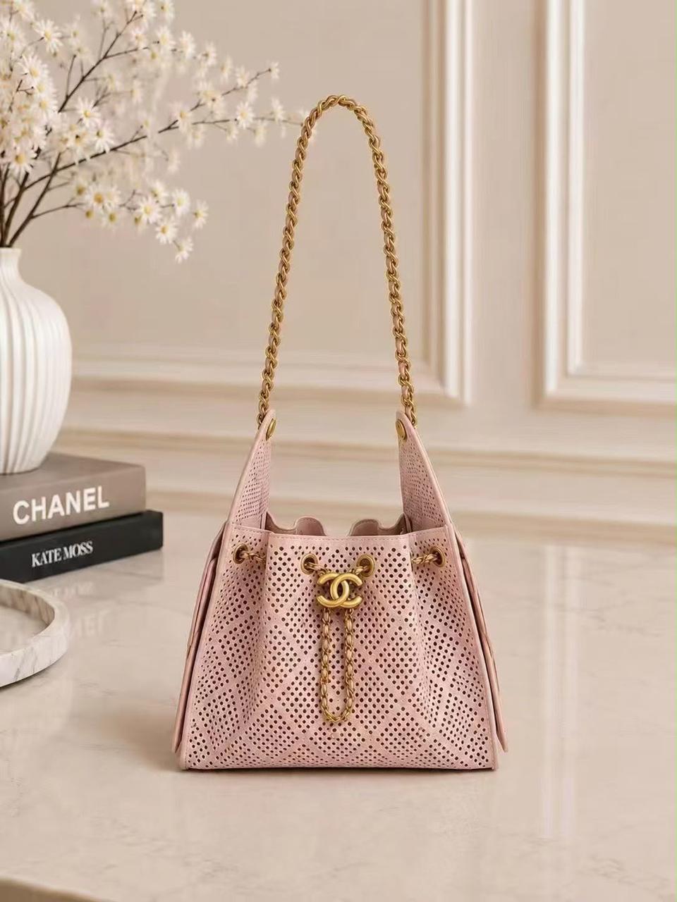 Signature Chain Drawstring Shoulder Bag