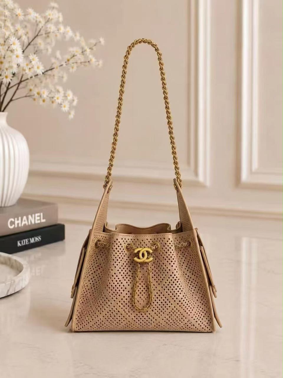 Signature Chain Drawstring Shoulder Bag
