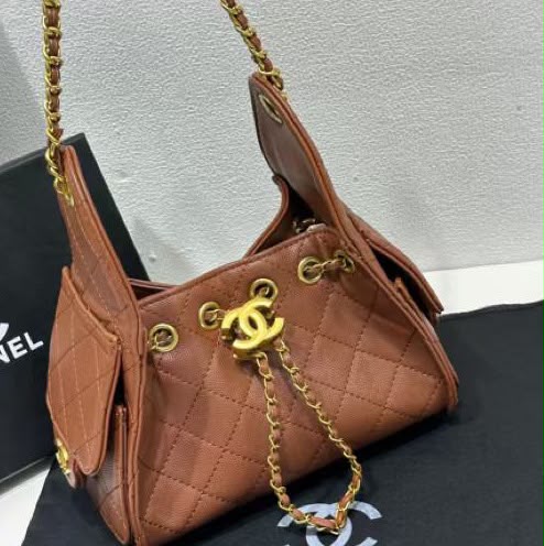 Quilted Drawstring Chain Tote