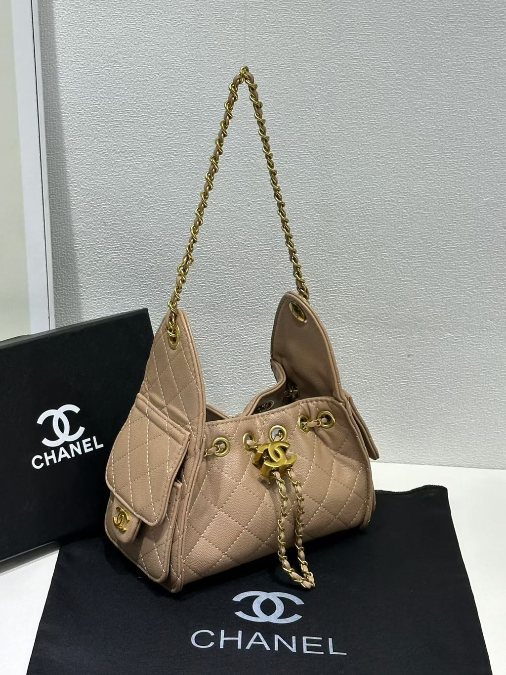 Quilted Drawstring Chain Tote