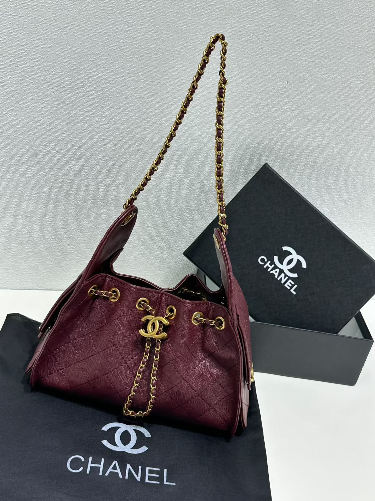 Quilted Drawstring Chain Tote