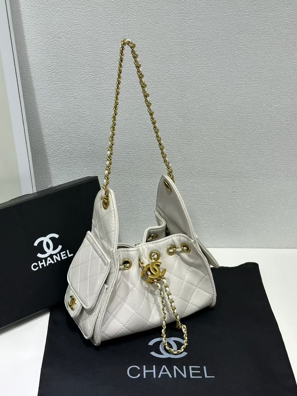 Quilted Drawstring Chain Tote