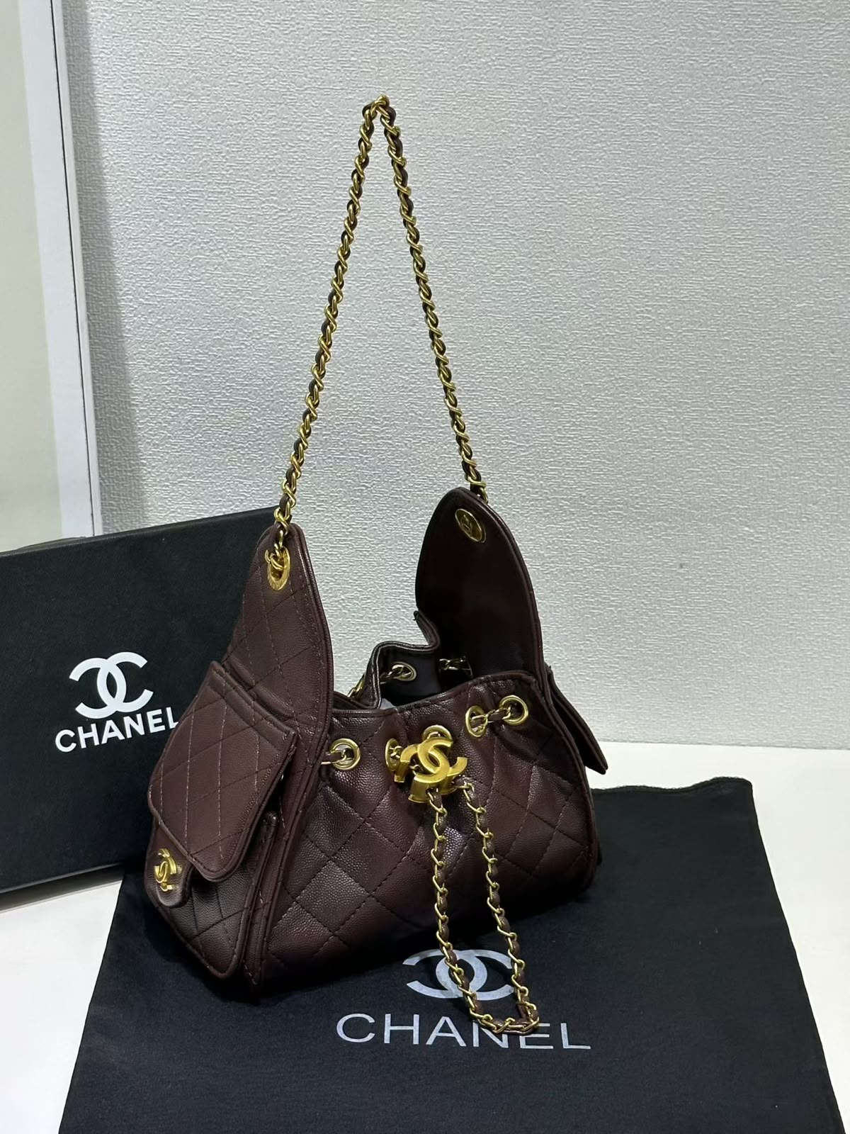 Quilted Drawstring Chain Tote